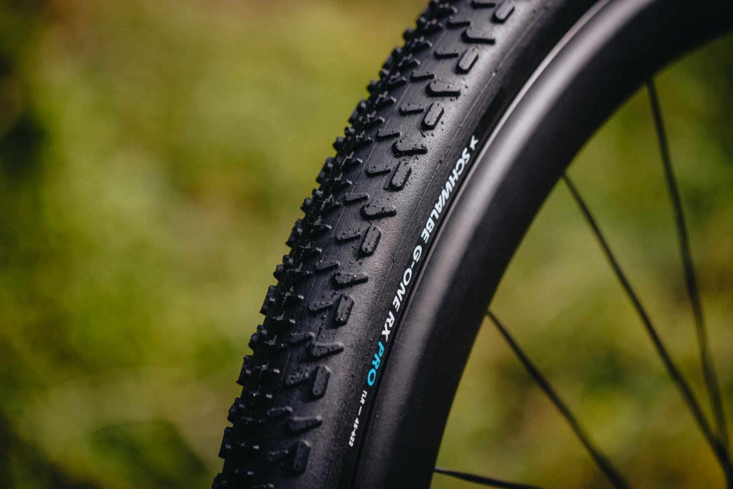 SCHWALBE Copertone G-One RX Pro Evo HS637Addix Race TLR 700x50mm