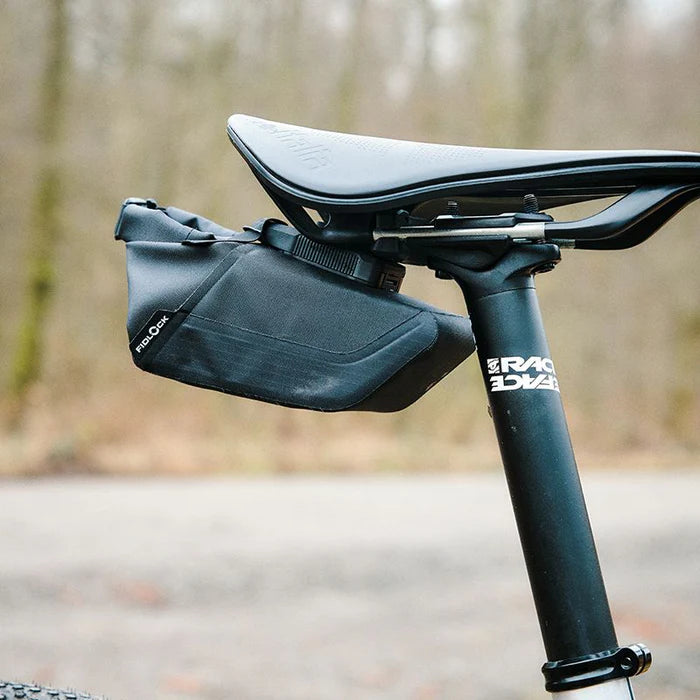FIDLOCK PINCLIP Medium Saddle Bag + Base