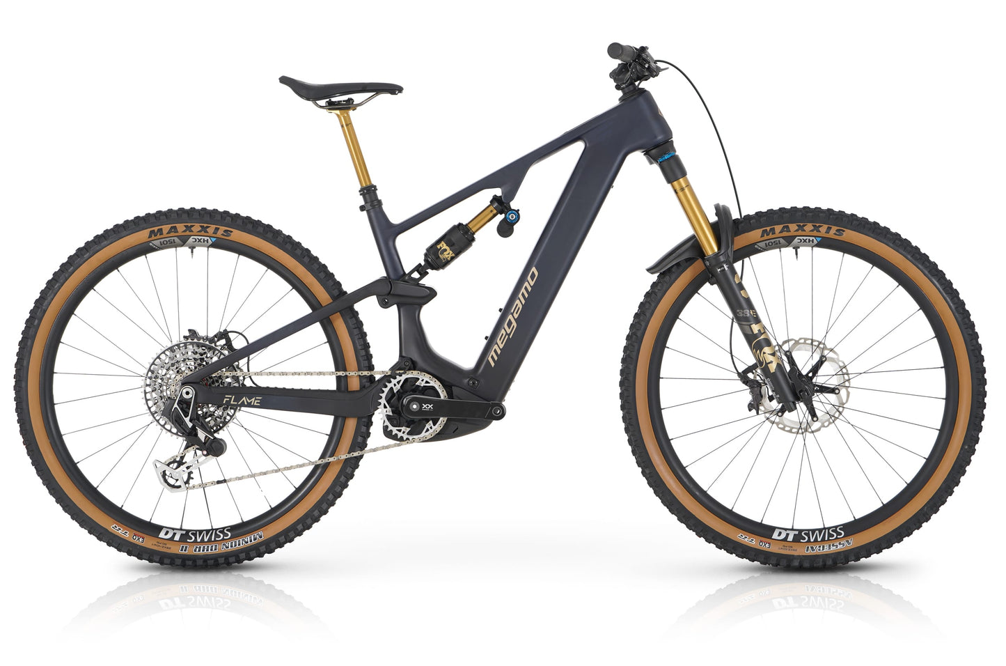 Megamo FLAME CRB 01 Race 2026