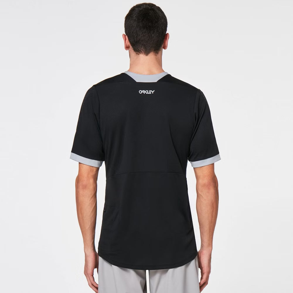 Oakley Pipeline Trail Tee