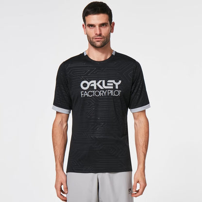 Oakley Pipeline Trail Tee