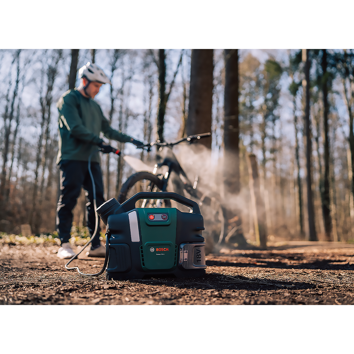 BOSCH Fontus 18V-6 Idropulitrice a batteria per bici